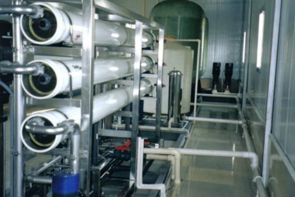 反渗透水处理设备废水处理行业应用分析